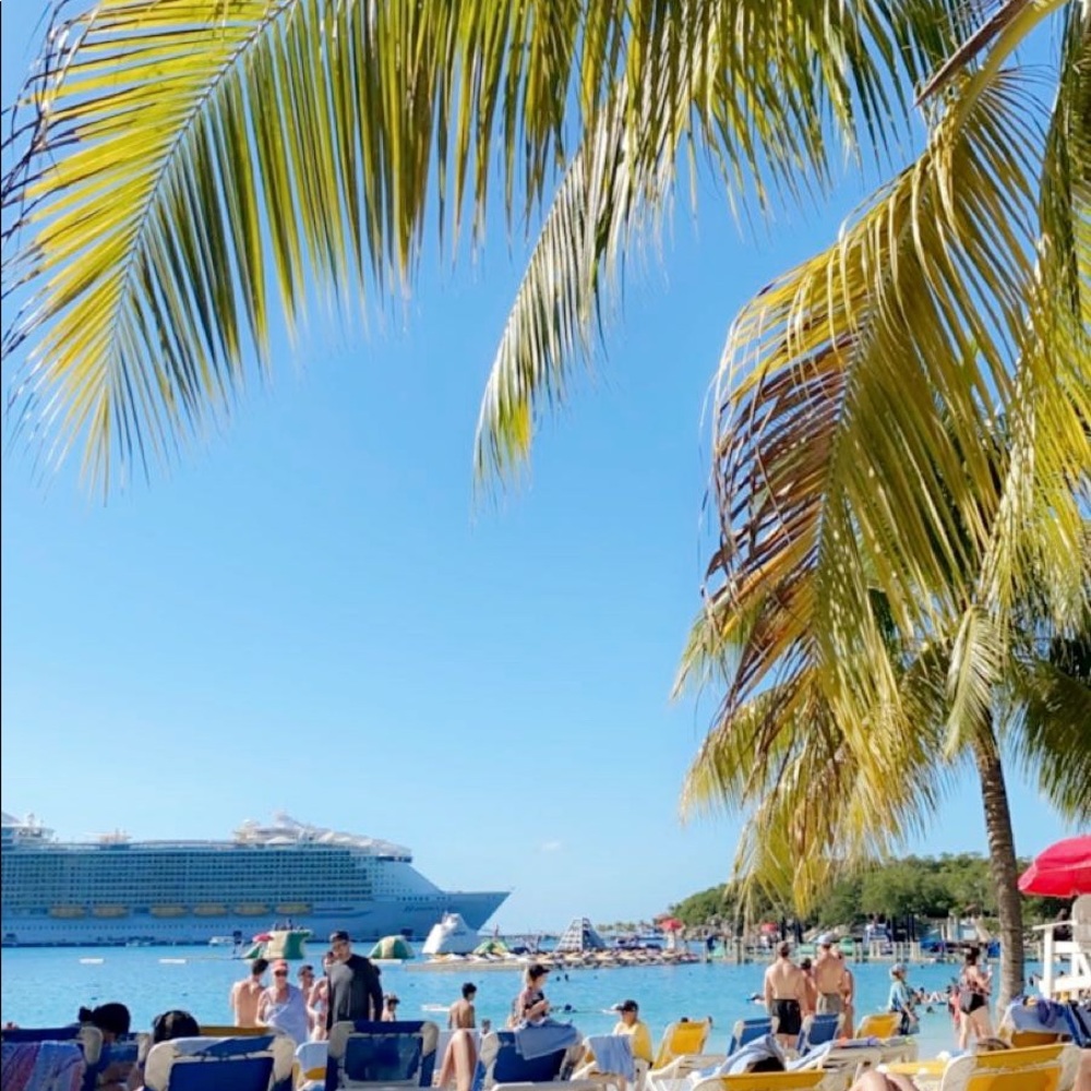 Meet your Posher, Carlie